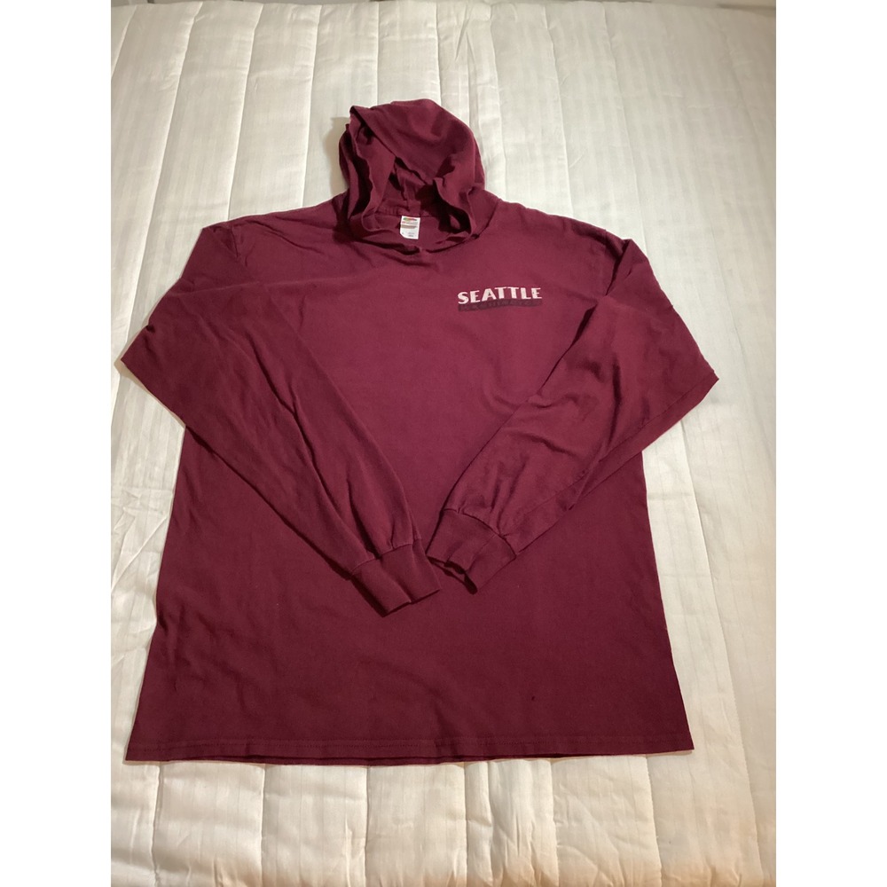 Maroon‎ Seattle Washington Graphic Long Sleeve Hoodie Large. (882)